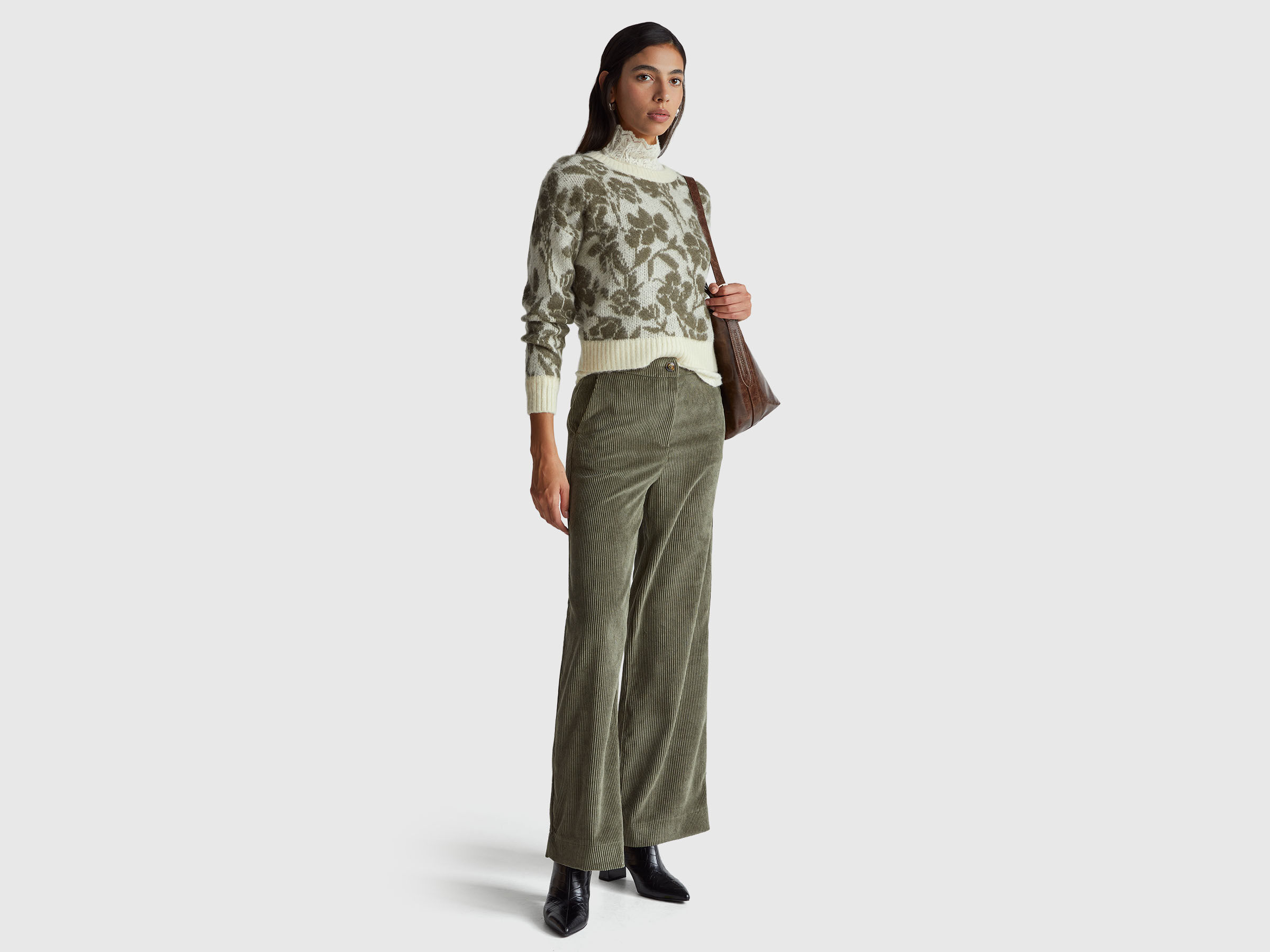 TROUSERS Women image number 3
